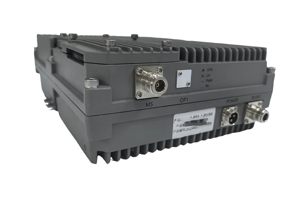  七叉镇三频手机信号接收器2000㎡